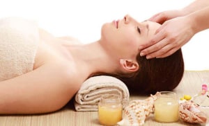 Bí quyết dưỡng da bằng mặt nạ sữa ong chúa